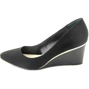 Alfani step n flex wedge